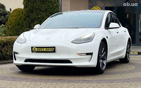 Tesla Model 3 2022 - фото 3
