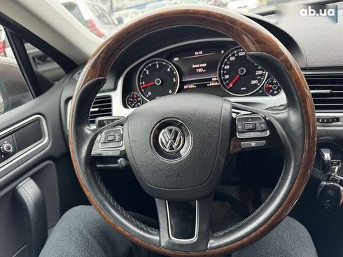 Volkswagen Touareg 2013 - фото 27