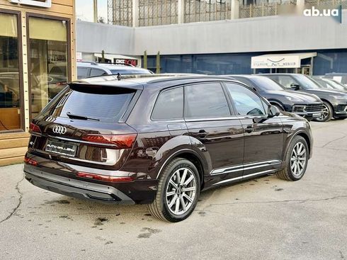 Audi Q7 2022 - фото 8