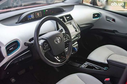 Toyota Prius 2019 - фото 27