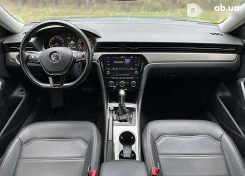 Volkswagen Passat 2019 - фото 23