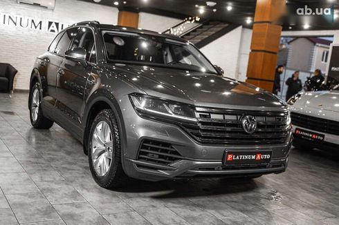 Volkswagen Touareg 2019 - фото 15