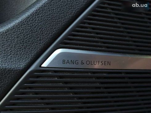 Audi Q8 2019 - фото 17