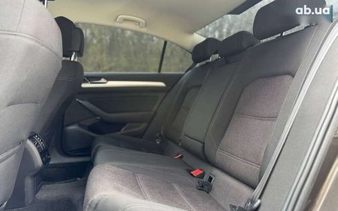 Volkswagen Passat 2017 - фото 14