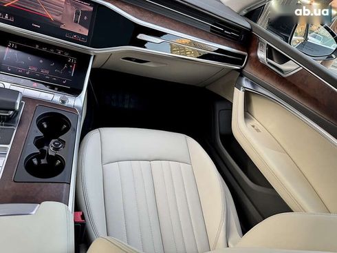Audi A7 2020 - фото 20