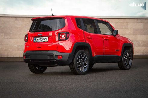 Jeep Renegade 2020 - фото 3