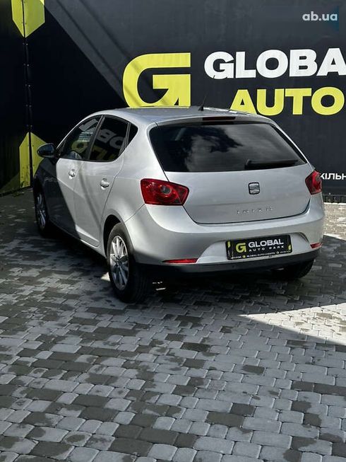 SEAT Ibiza 2011 - фото 19