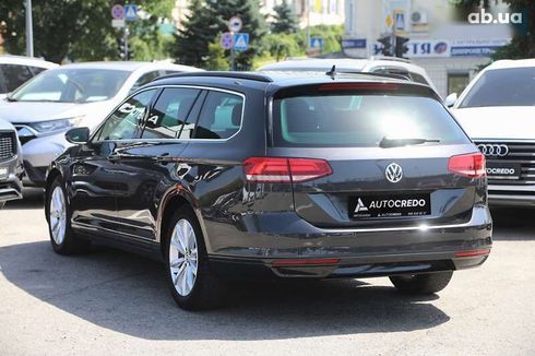 Volkswagen Passat 2018 - фото 4