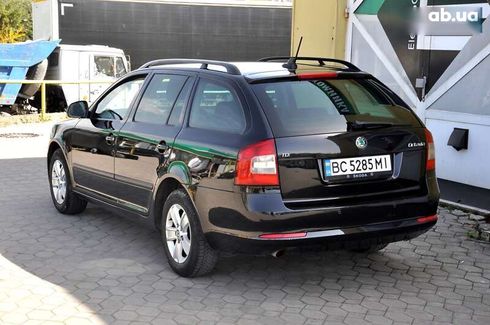 Skoda Octavia 2012 - фото 28