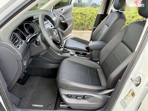 Volkswagen Tiguan 2021 - фото 12