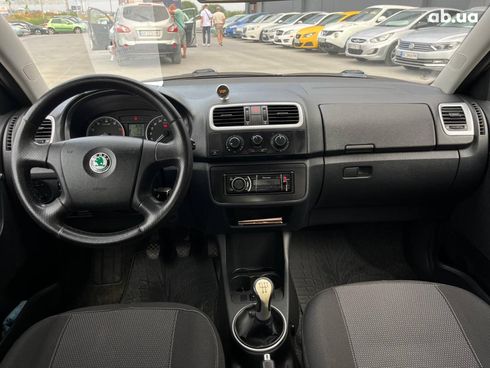 Skoda Fabia 2007 оранжевый - фото 27