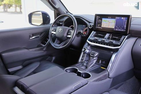 Toyota Land Cruiser 2021 - фото 13
