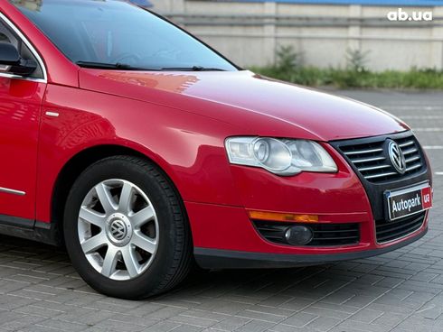 Volkswagen passat b6 2007 красный - фото 4