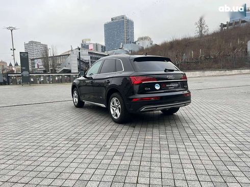 Audi Q5 2021 - фото 4