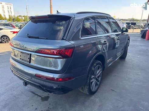 Audi Q7 2021 - фото 8