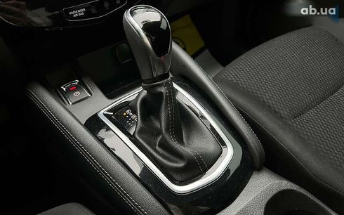 Nissan Qashqai 2019 - фото 15
