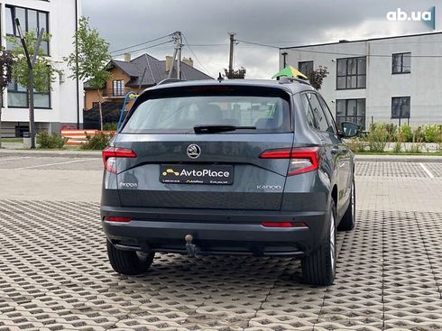 Skoda Karoq 2019 - фото 17
