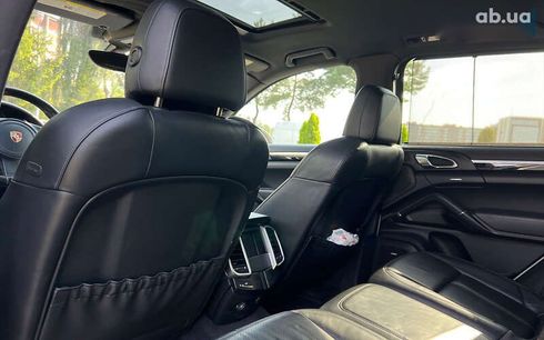 Porsche Cayenne 2011 - фото 18