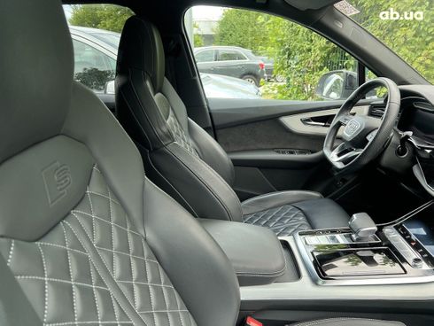 Audi Q7 2021 - фото 7