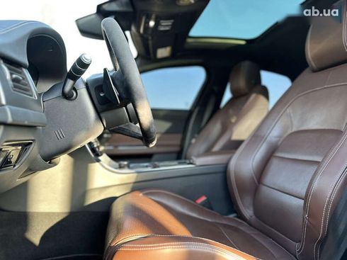 Jaguar XF 2016 - фото 25