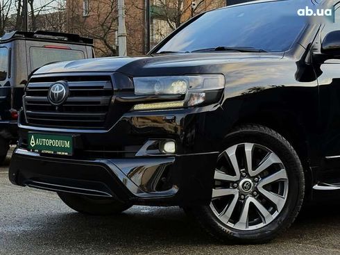 Toyota Land Cruiser 2018 - фото 7