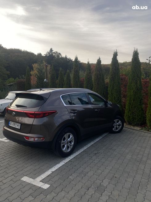 Kia Sportage 2017 коричневый - фото 5