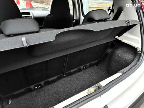 Peugeot 107 2013 - фото 15
