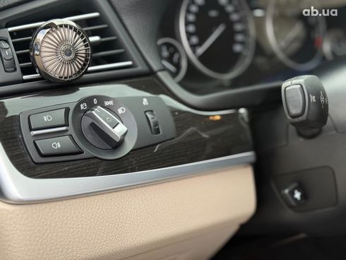 BMW 5 серия 2011 черный - фото 28