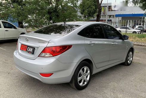 Hyundai Accent 2012 - фото 20