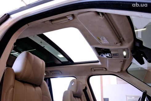 Land Rover Range Rover 2014 бежевый - фото 8