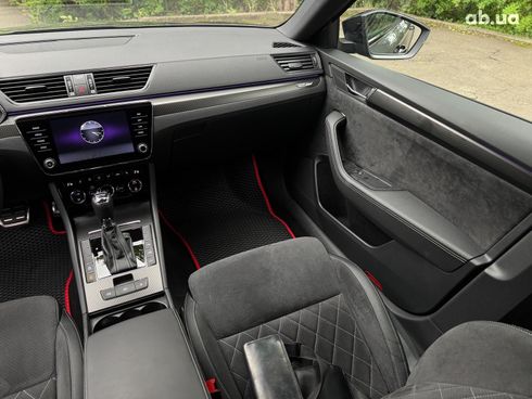 Skoda Superb 2022 серый - фото 45