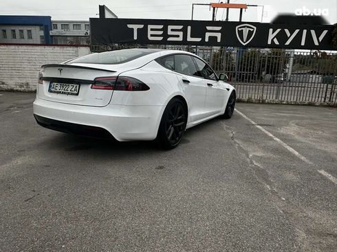 Tesla Model S 2021 - фото 25