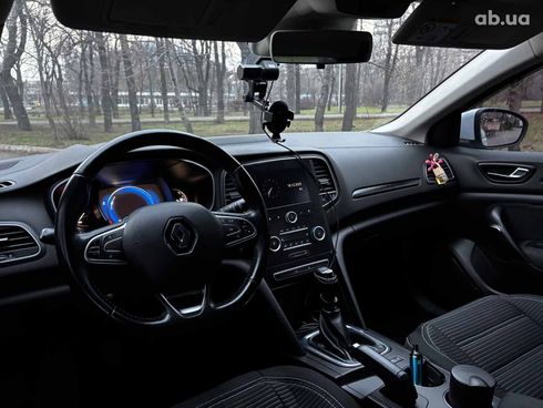 Renault Megane 2016 белый - фото 16