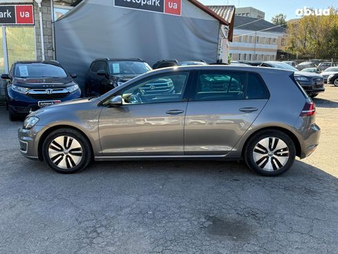 Volkswagen e-Golf 2016 серый - фото 9