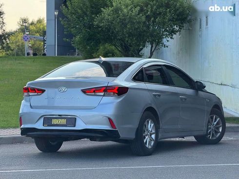 Hyundai Sonata 2017 - фото 12