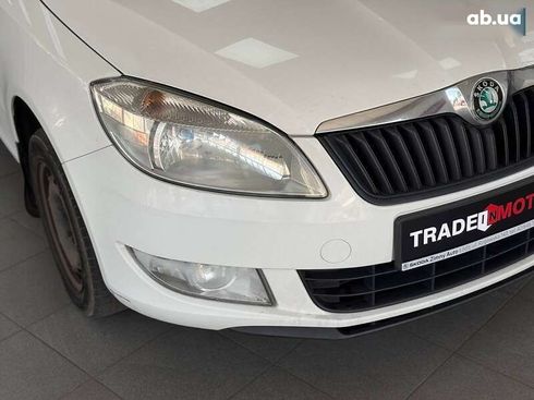 Skoda Fabia 2011 - фото 3