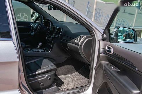 Jeep Grand Cherokee 2020 - фото 19