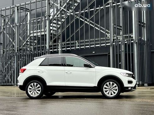 Volkswagen T-Roc 2021 - фото 6