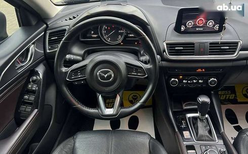 Mazda 3 2018 - фото 17