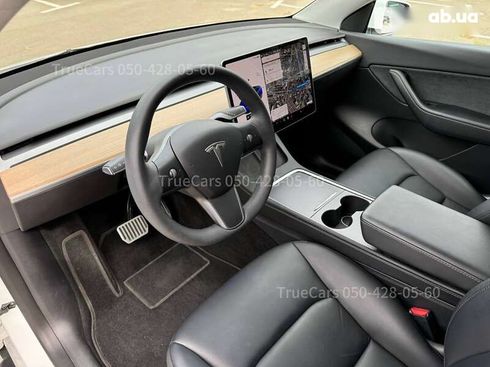 Tesla Model Y 2021 - фото 12