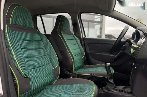 Renault Logan 2019 - фото 11