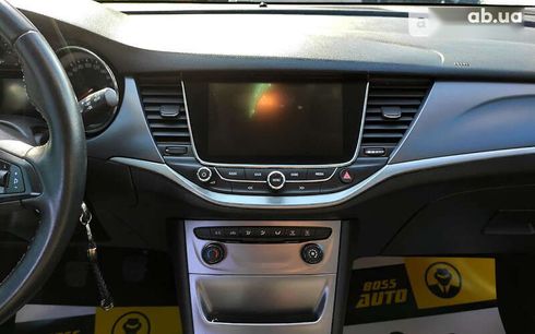 Opel Astra 2018 - фото 12