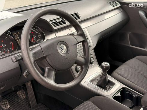 Volkswagen passat b6 2010 серый - фото 13