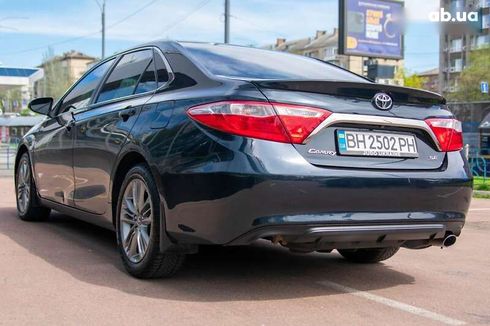 Toyota Camry 2015 - фото 5