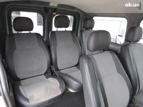 Opel Vivaro 2016 - фото 10