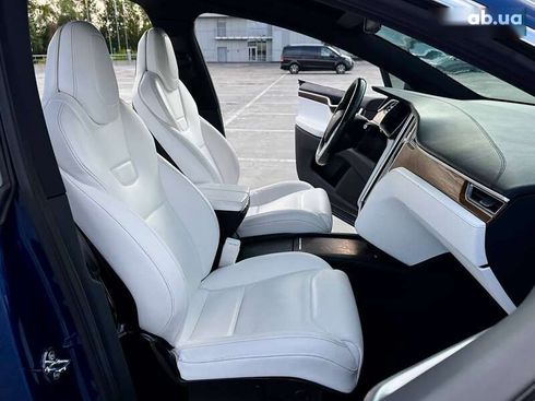 Tesla Model X 2016 - фото 24