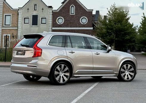 Volvo XC90 2022 - фото 24