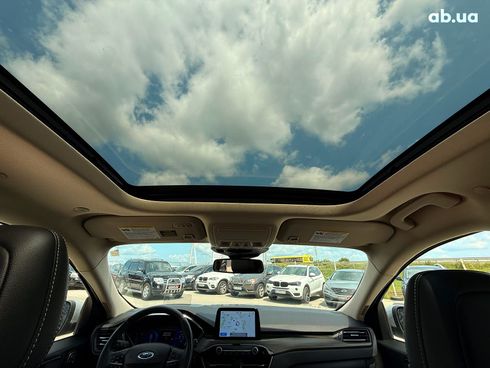 Ford Escape 2019 серый - фото 26