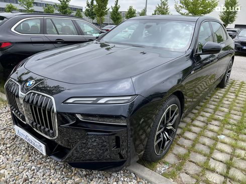 BMW 7 серия 2022 - фото 10