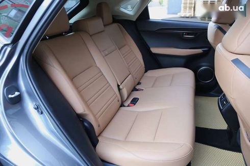 Lexus NX 2017 - фото 11